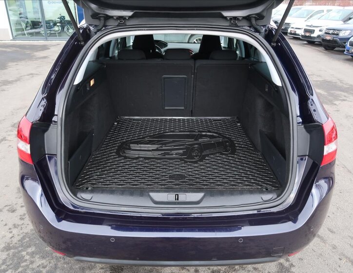 Peugeot 308 Kombi 2,0 l 110 kw