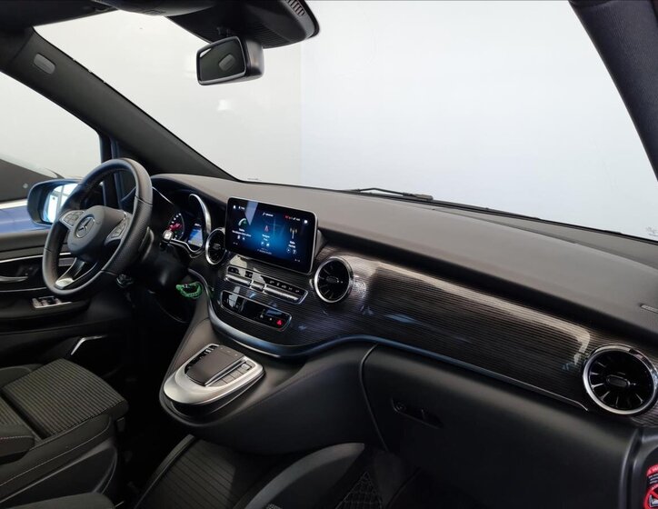 Mercedes-Benz Třídy V MPV 2,0 l 174 kw