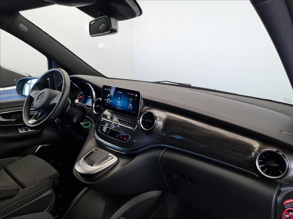 Mercedes-Benz Třídy V MPV 2,0 l 174 kw