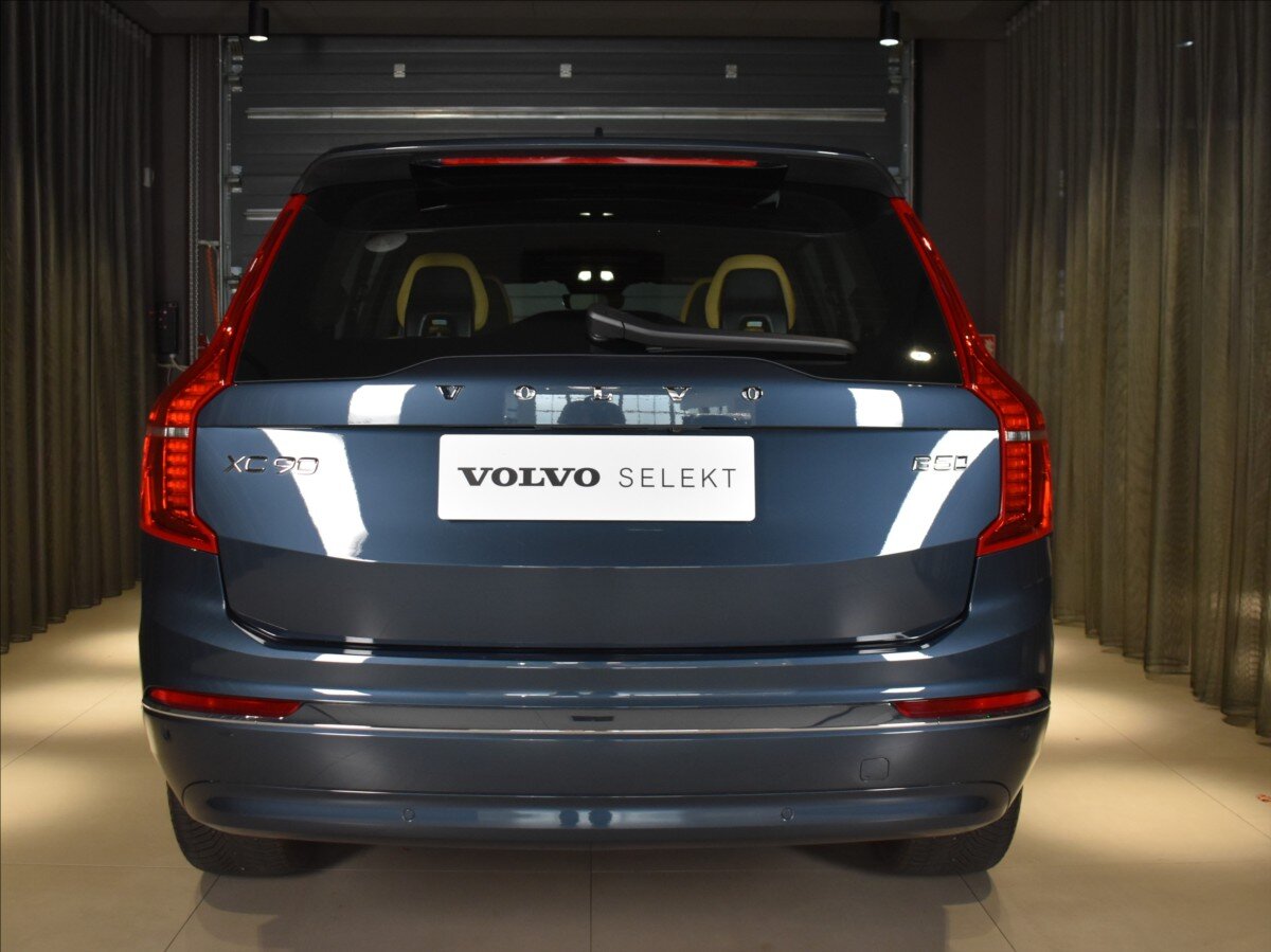 Volvo XC90 SUV 2,0 l 173 kw