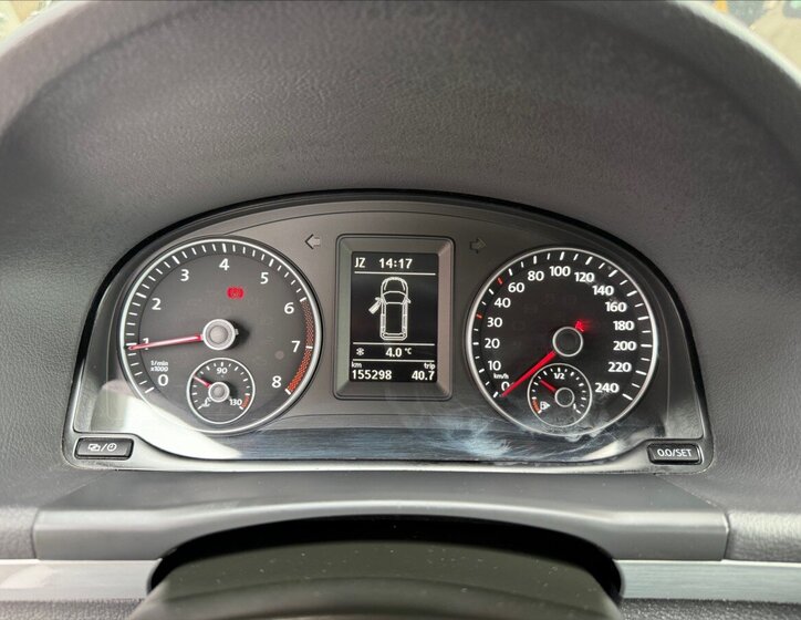 Volkswagen Touran Kombi 1,2 l 77 kw