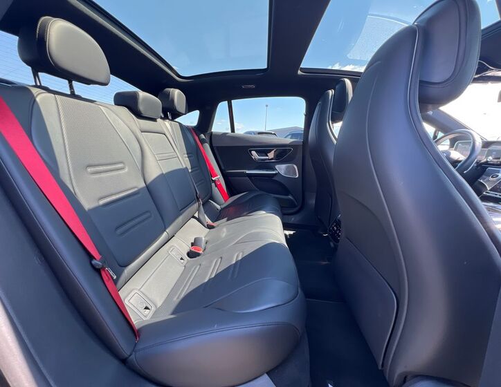 Mercedes-Benz EQE 35