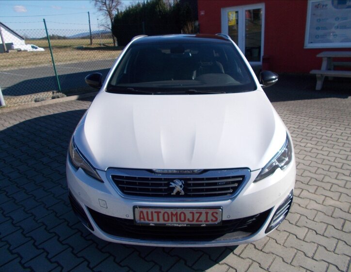Peugeot 308 Kombi 2,0 l 133 kw