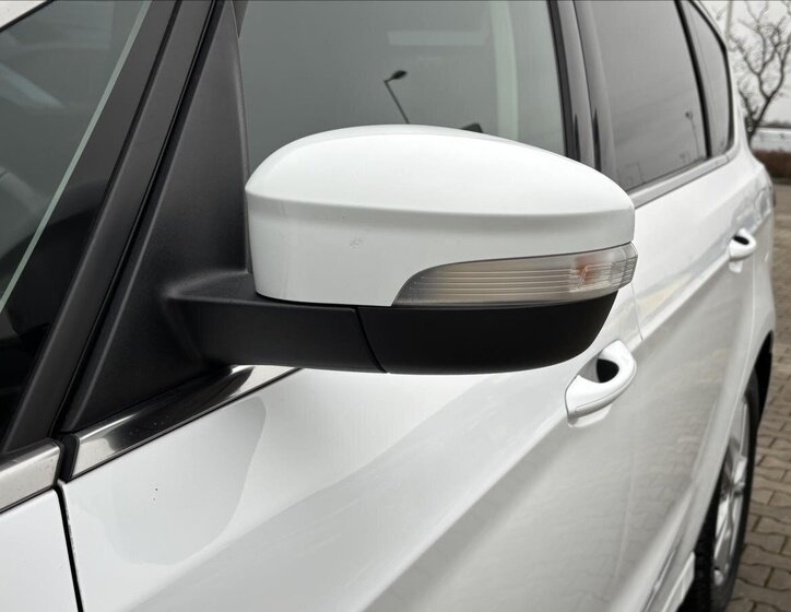 Ford S-MAX Kombi 2,5 l 110 kw