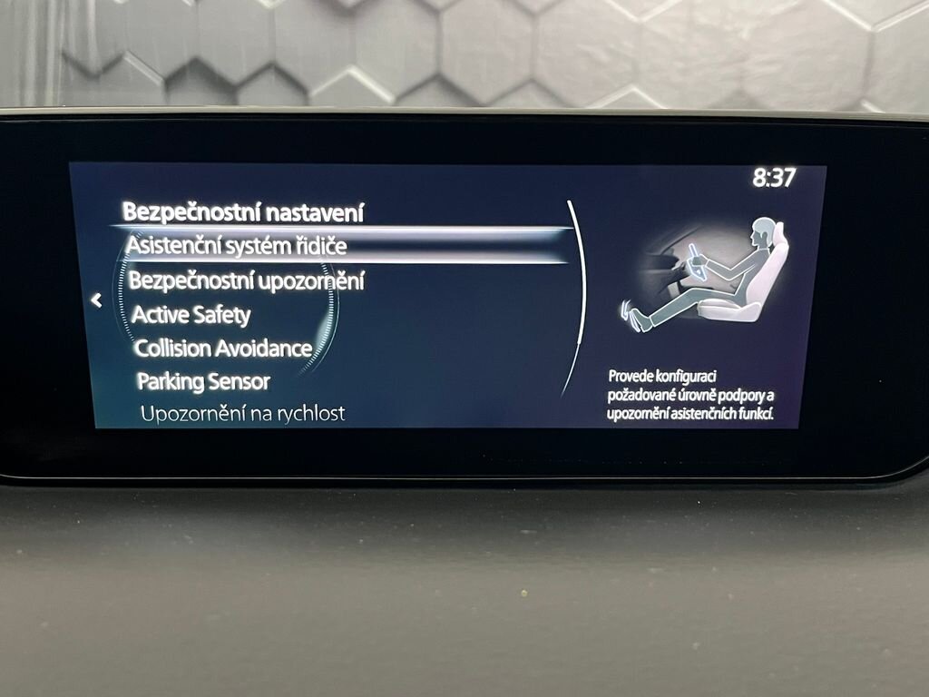 Mazda MX-30 SUV / Terénní 0,0 107 kw