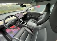 Tesla Model 3 16