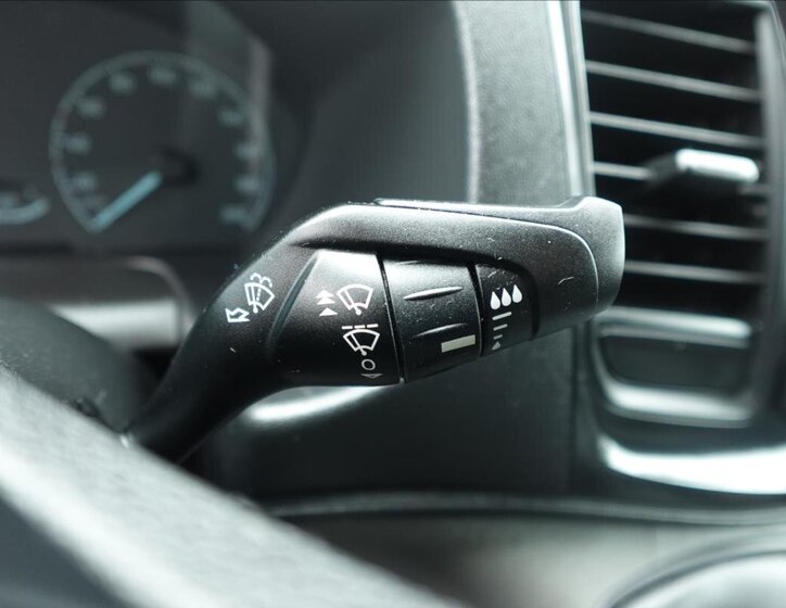 Ford Transit Custom Ostatní 2,0 l 77 kw