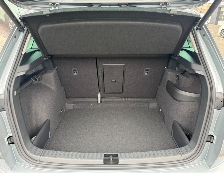 Škoda Karoq SUV 1,5 l 110 kw