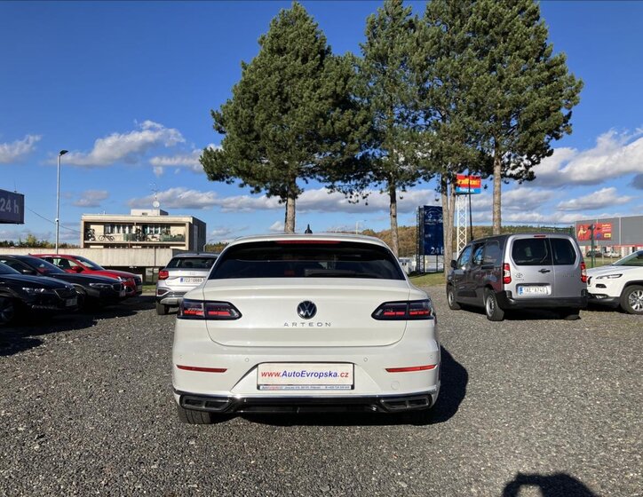 Volkswagen Arteon Kombi 2,0 l 147 kw