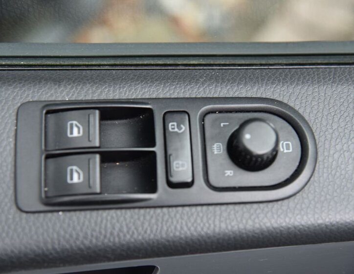 Volkswagen Multivan VAN-Minibus 2,0 l 132 kw