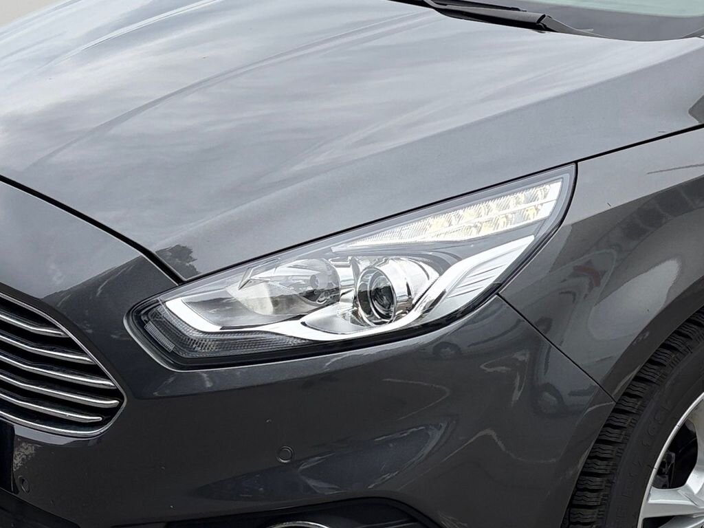 Ford S-MAX MPV 2,0 l 110 kw
