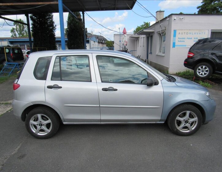Mazda 2 Hatchback 1,2 l 55 kw