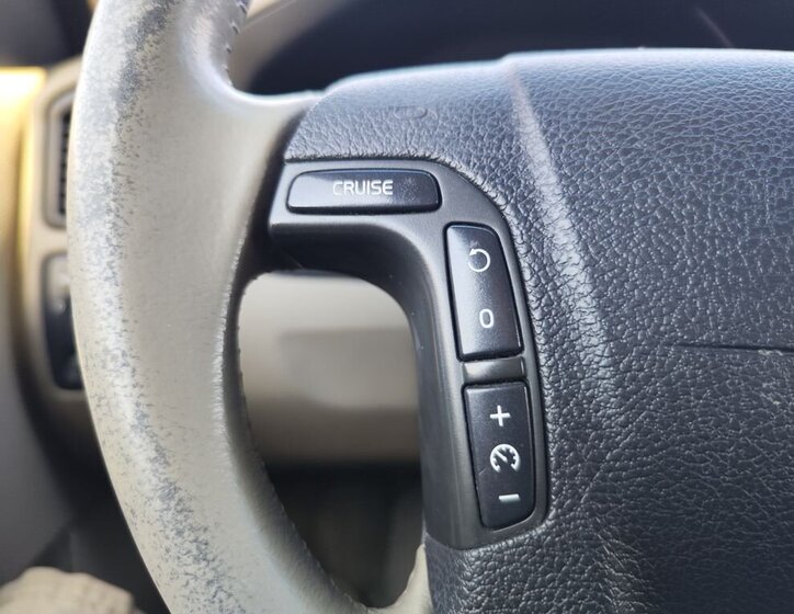 Volvo XC70 Kombi 2,4 l 120 kw