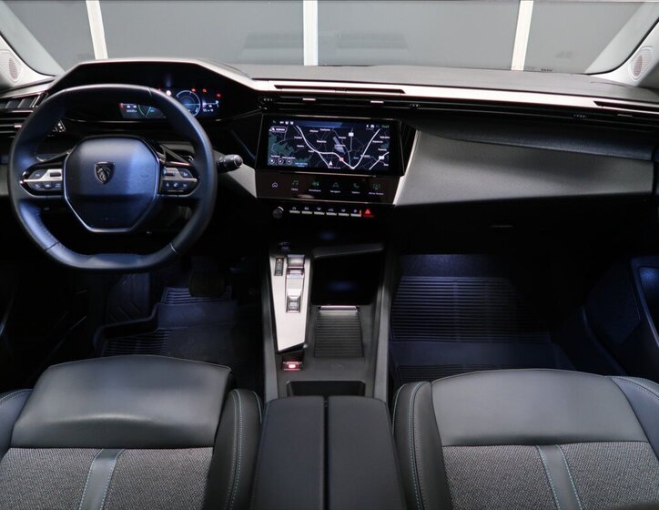 Peugeot 308 Kombi 1,2 l 100 kw