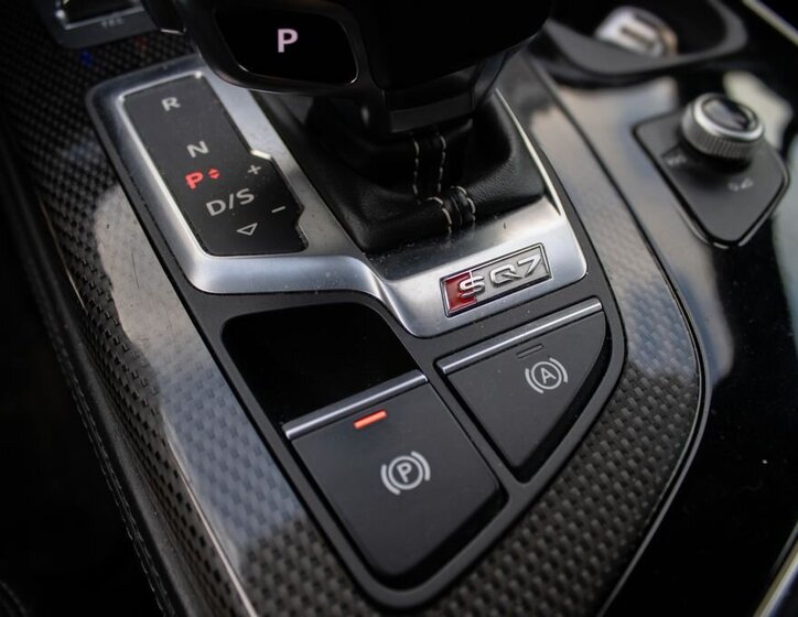 Audi SQ7 SUV / Terénní 4,0 l 320 kw