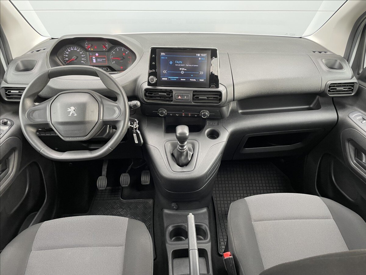 Peugeot Rifter Sedan / Limuzína 1,5 l 75 kw