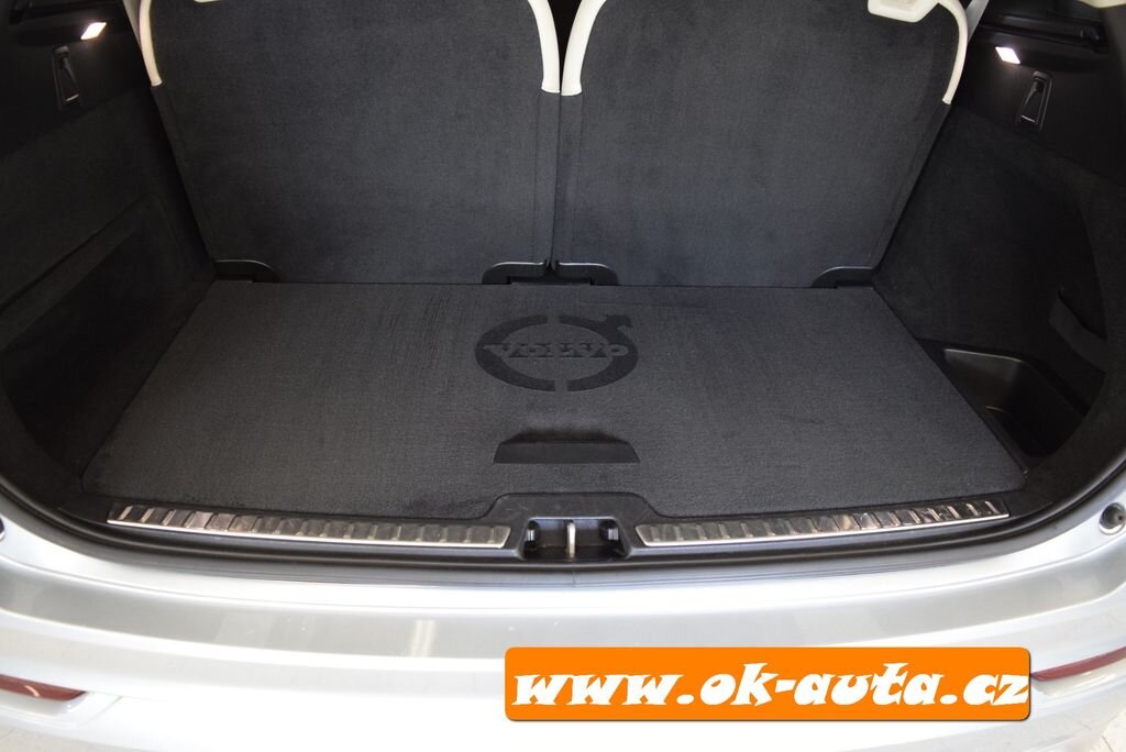 Volvo XC90 SUV 2,0 l 0