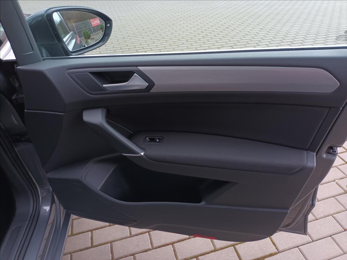 Volkswagen Touran MPV 2,0 l 110 kw