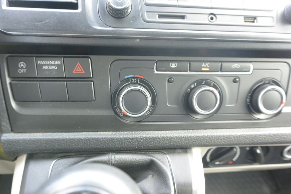 Volkswagen Transporter Valník 2,0 l 103 kw