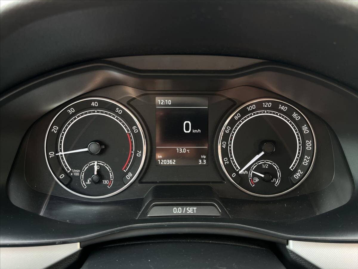 Škoda Scala Hatchback 999,0 85 kw