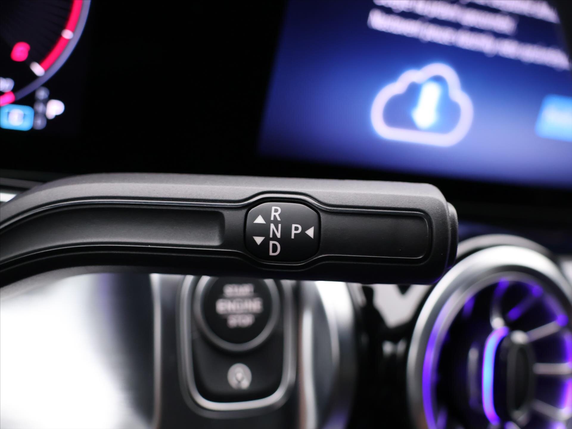 Mercedes-Benz GLB SUV / Terénní 2,0 l 110 kw