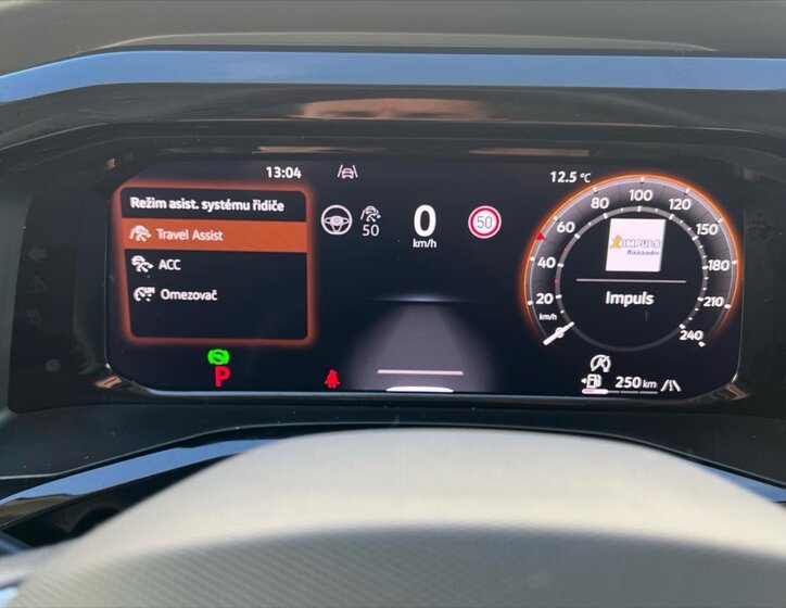 Volkswagen Multivan 16