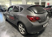 Opel Astra 4
