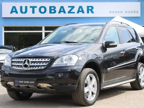 Mercedes-Benz Třídy M SUV / Terénní 3,0 l 165 kw