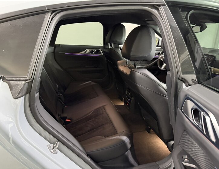 BMW Řada 4 Sedan / Limuzína 2,0 l 140 kw