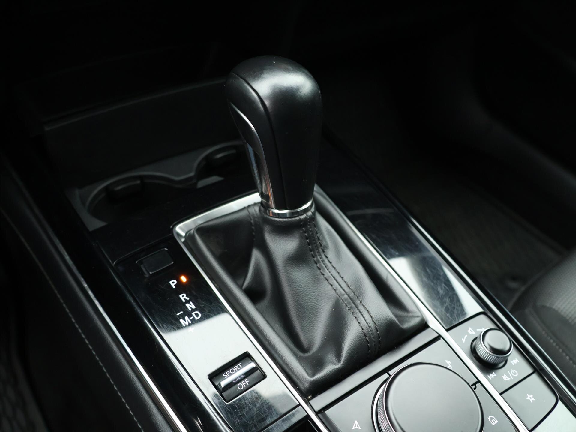 Mazda CX-30 SUV / Terénní 2,0 l 110 kw