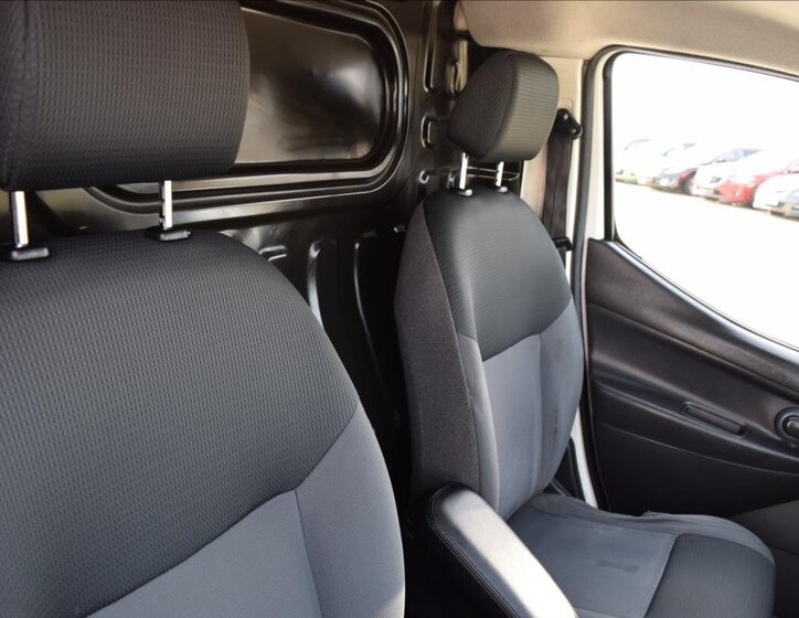 Nissan NV200 MPV 1,6 l 81 kw