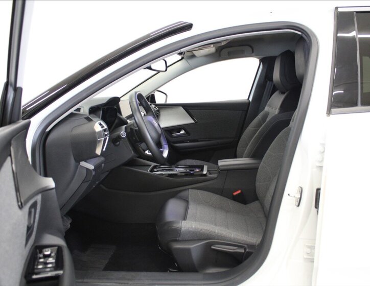 Citroën C5 X Liftback 1,2 l 96 kw