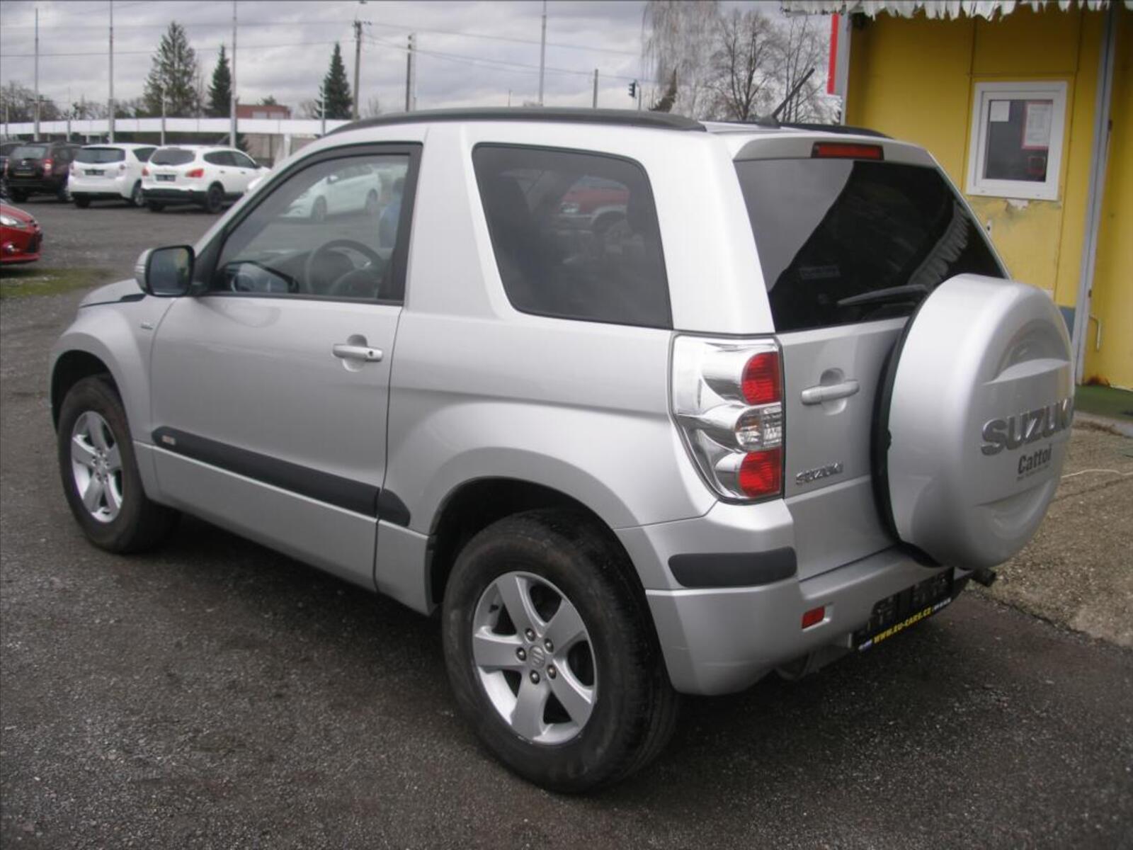 Suzuki Grand Vitara 2