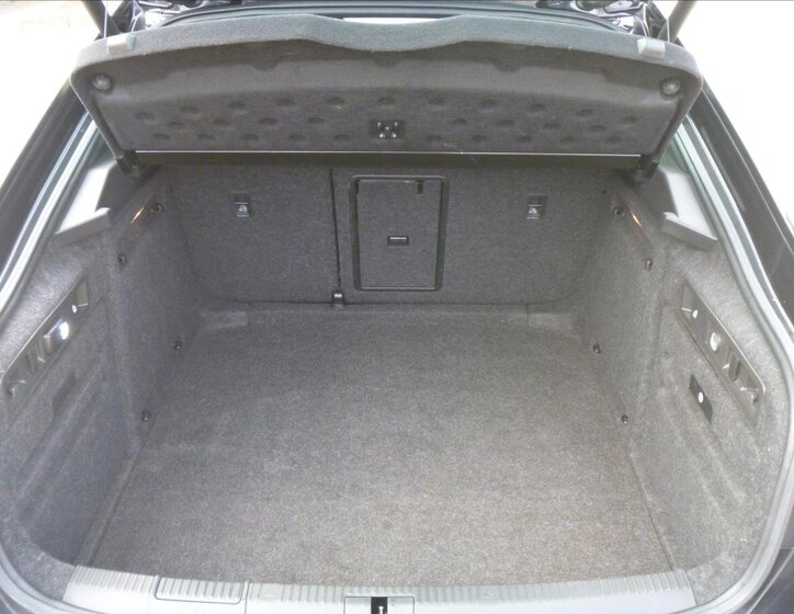 Škoda Superb Liftback 2,0 l 140 kw