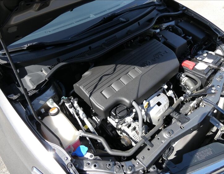 Toyota Auris Kombi 1,3 l 73 kw