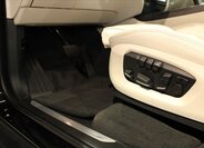 BMW X5 SUV / Terénní 3,0 l 230 kw