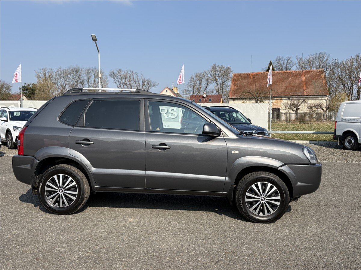 Hyundai Tucson Kombi 2,0 l 104 kw
