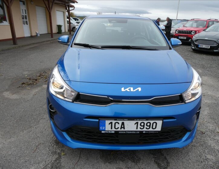 KIA Rio 4