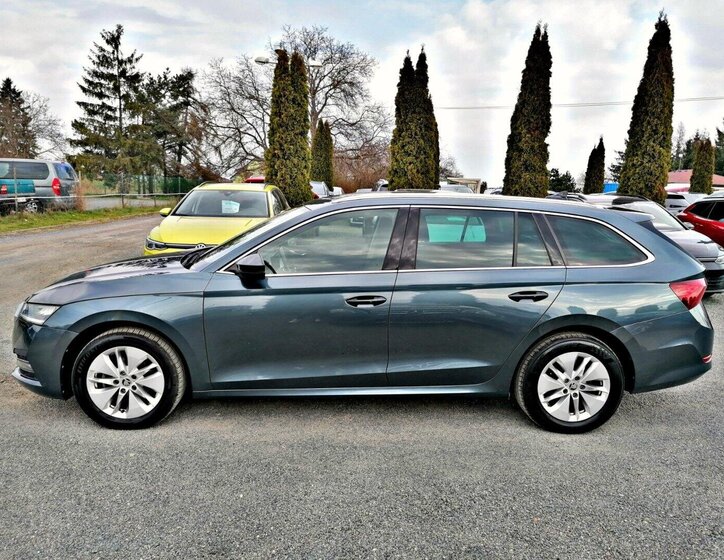 Škoda Octavia Kombi 2,0 l 85 kw