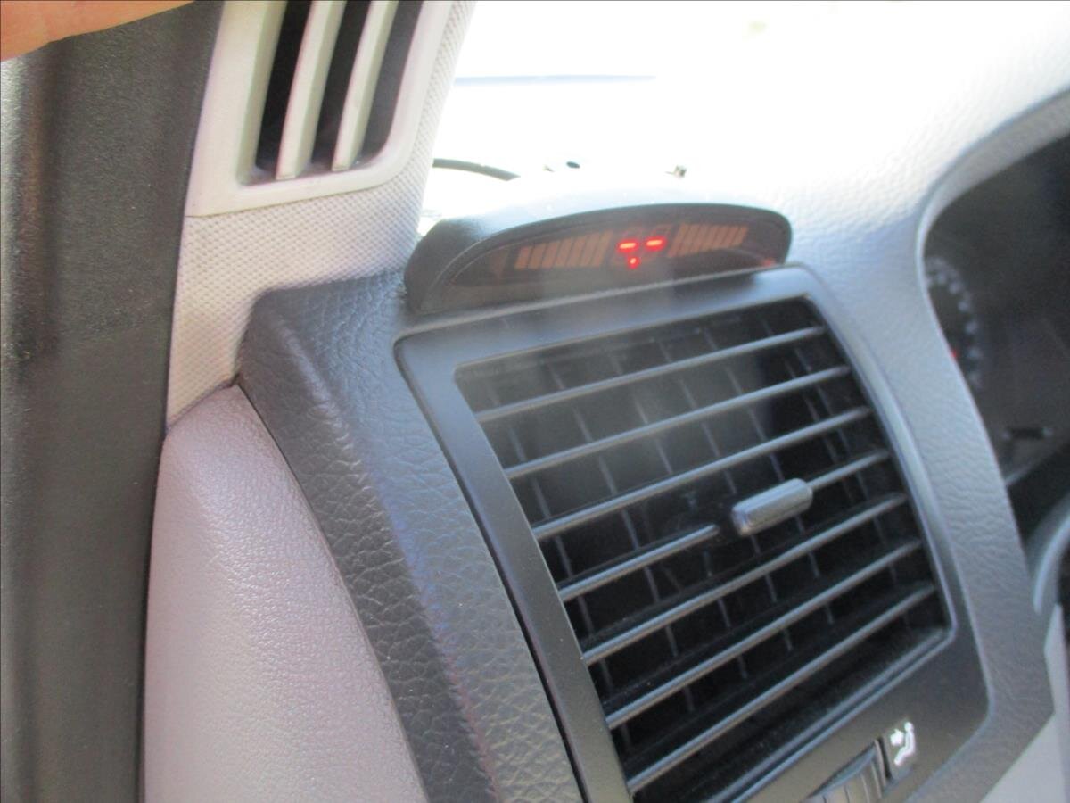 Volkswagen Multivan Kombi 2,5 l 128 kw