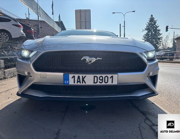 Ford Mustang Kupé 2,3 l 231 kw