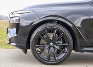 BMW X7 SUV / Terénní 3,0 l 259 kw