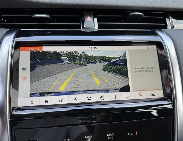 Land Rover Discovery Sport 17