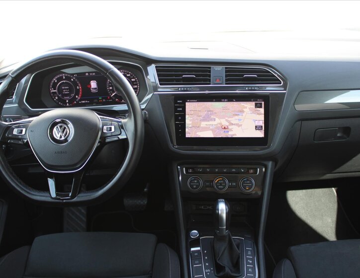 Volkswagen Tiguan 14
