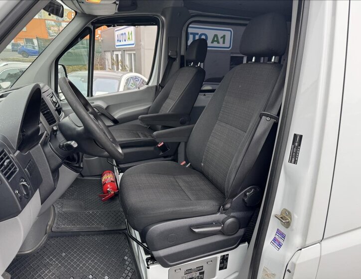 Mercedes-Benz Sprinter Kombi 2,1 l 95 kw