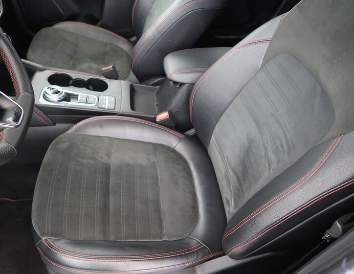 Ford Kuga SUV 2,5 l 112 kw