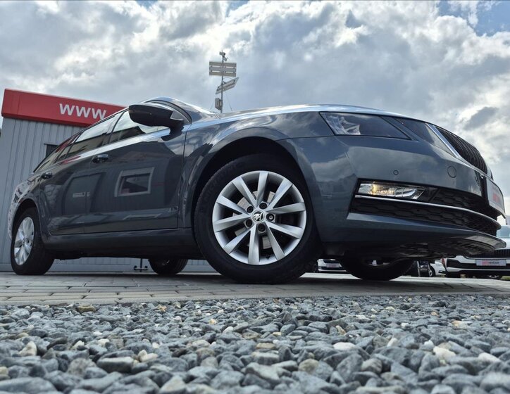 Škoda Octavia Kombi 1,5 l 110 kw