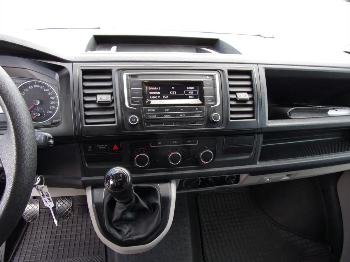 Volkswagen Transporter Kombi 2,0 l 75 kw