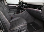 Volkswagen Touareg SUV / Terénní 3,0 l 210 kw