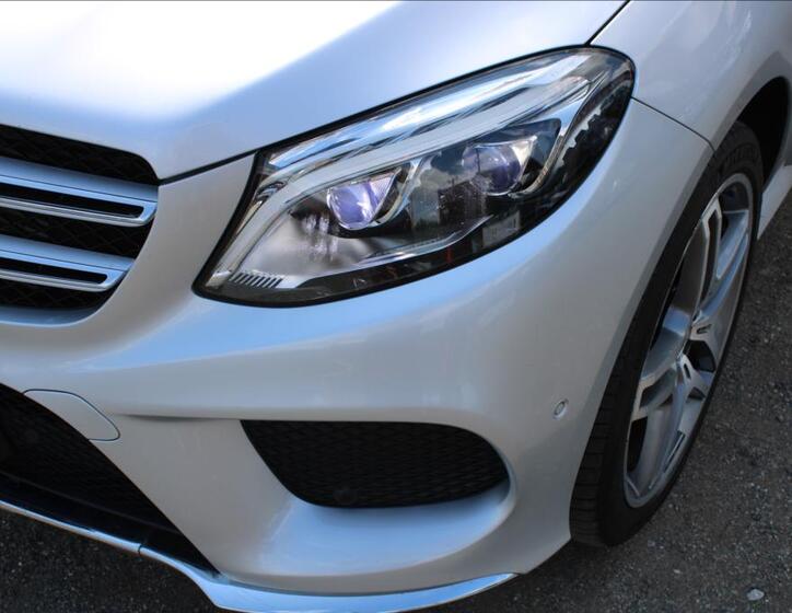 Mercedes-Benz GLE 25